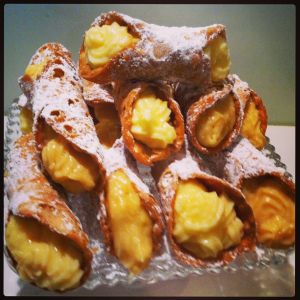 Vanilla and salted caramel Cannoli