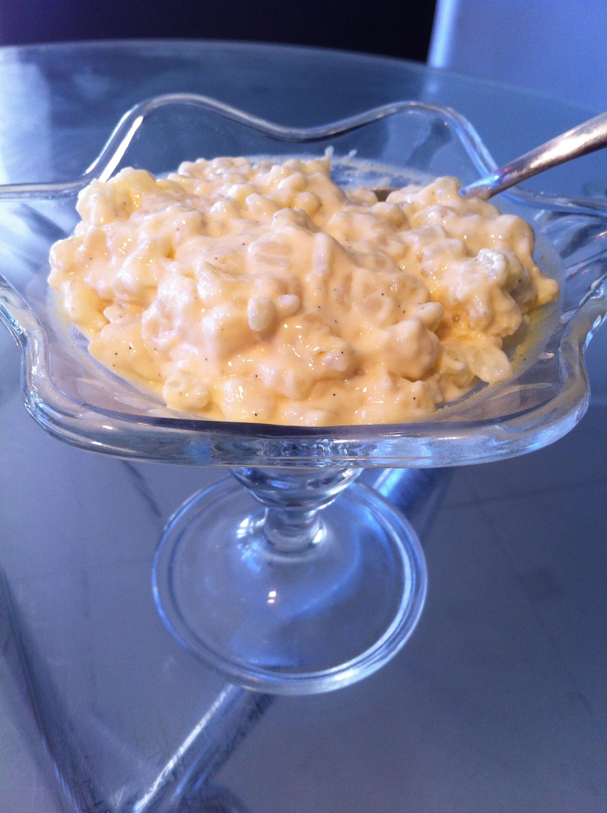 Vanilla scented creme anglaise rice pudding | divine and delicious living